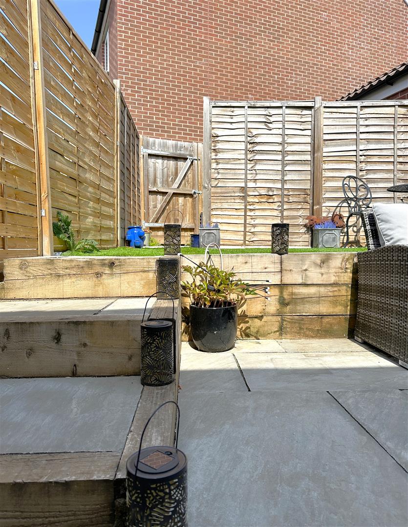 Neath Drive, Chippenham